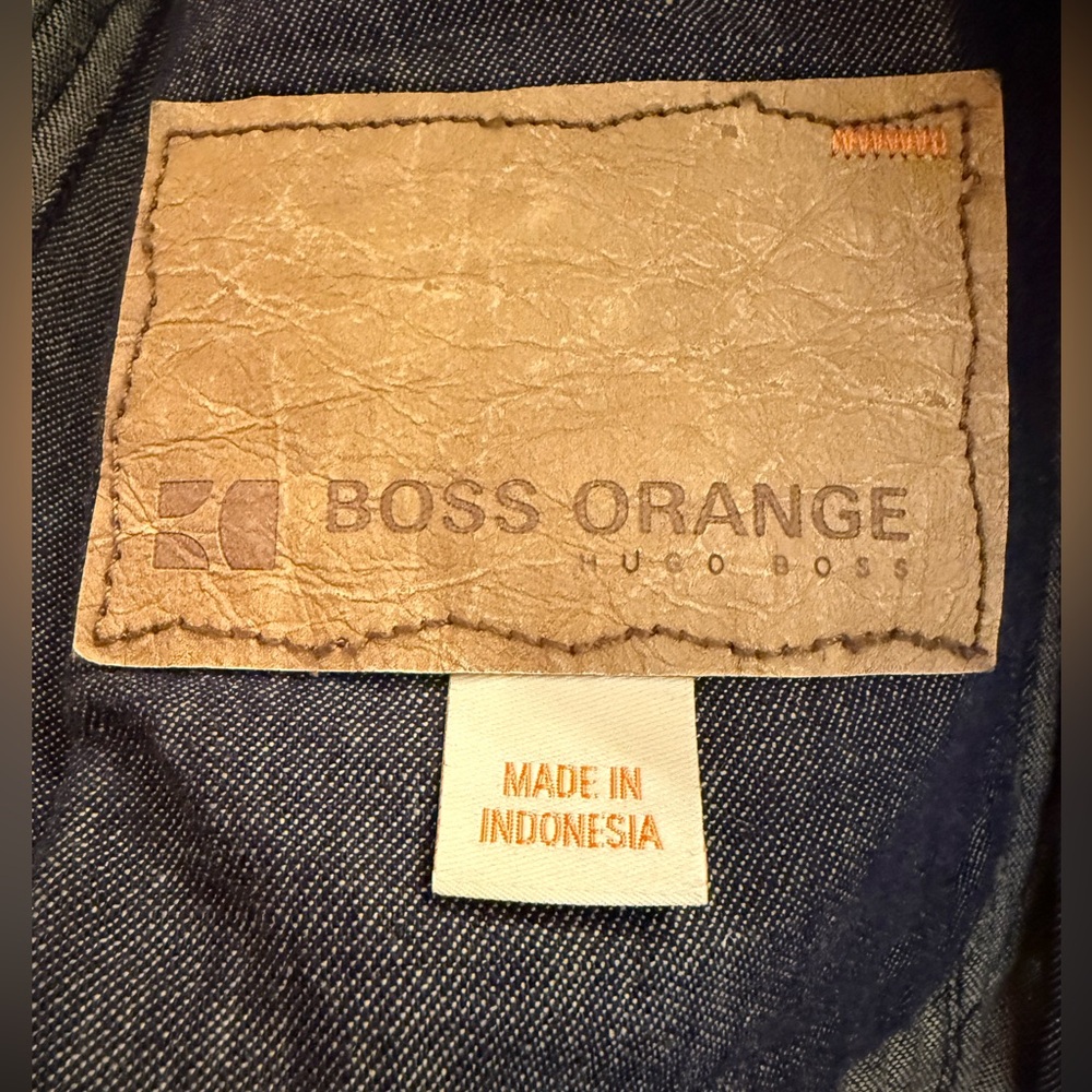 Hugo Boss Men’s denim blazer 38 - Picture 5 of 5